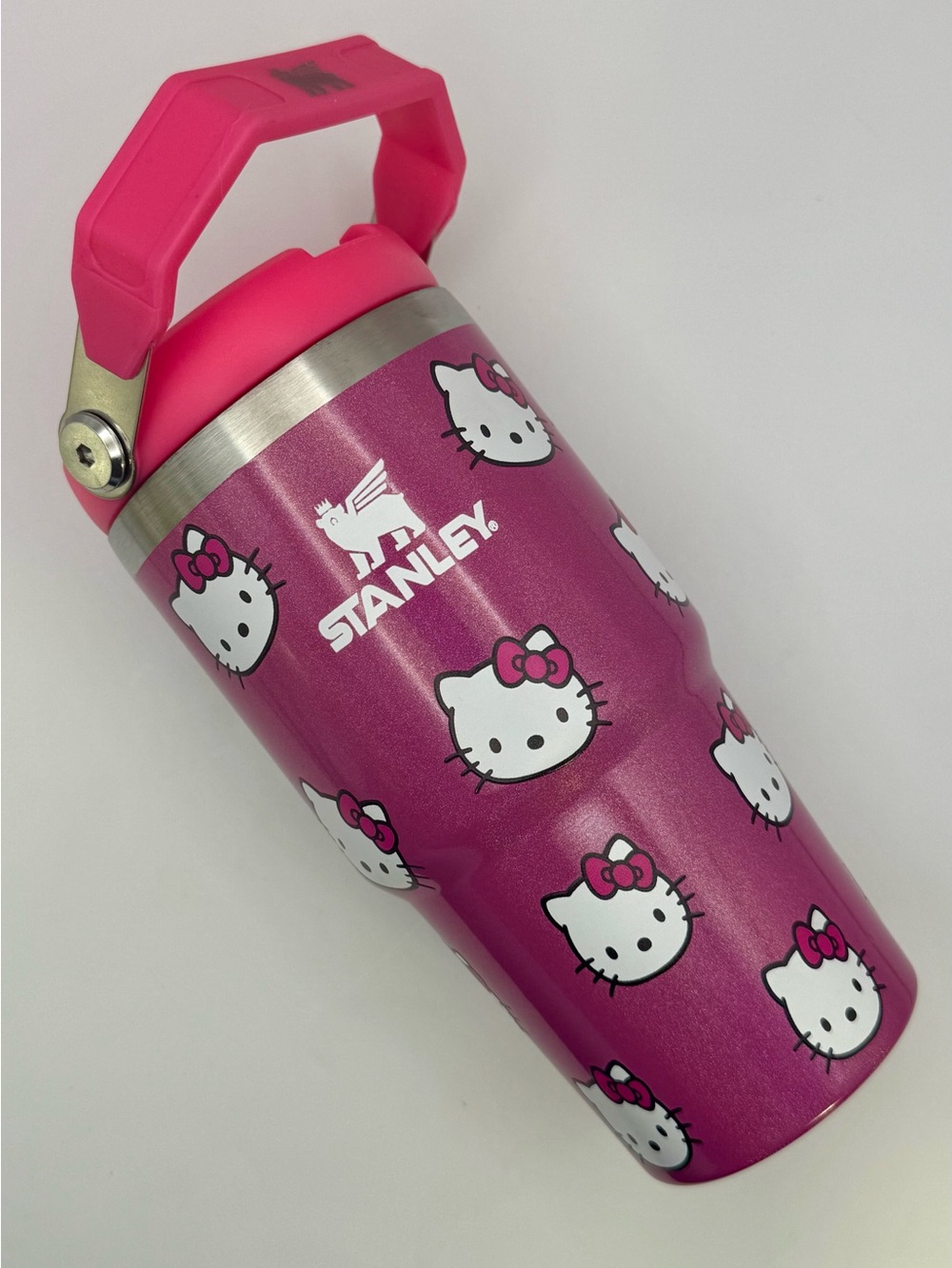 Stanley Hello Kitty 20 oz IceFlow Flip Straw Tumbler Purple Glitter w/Neon Pink